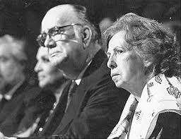 Mai 1916 in iria flavia, gemeinde padrón, provinz a coruña; Fallece En Palma Rosario Conde La Primera Esposa De Camilo Jose Cela