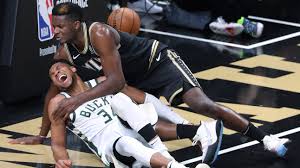 Antetokounmpo was attempting to contest hawks center clint capela at the rim when his left leg buckled. Ofz23x5sceihmm