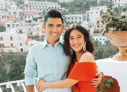 Founded in 1993, mra group is based in jakarta. Berhasil Luluhkan Hati Dian Sastro Inilah Sosok Maulana Indraguna Sutowo Ceo Muda Dan Keturunan Pengusaha Kelas Kakap Semua Halaman Grid Id