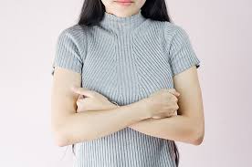 Untuk mengatasi nyeri payudara, kita bisa mengonsumsi penghilang rasa sakit yang dijual bebas, seperti ibuprofen atau acetaminophen. Payudara Wanita Kencang 8 Hal Ini Mungkin Penyebabnya