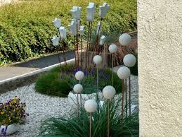 Je nachdem, wie sie das haus oder den garten dekorieren wollen. Sommer Gartendekoration Garten Beton Garten