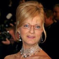 Janet Melnyk's Instagram, Twitter & Facebook