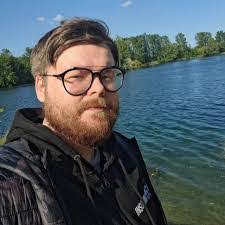 Paul Dunton's Instagram, Twitter & Facebook