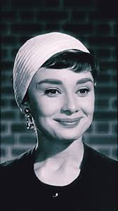 Audrey Howentsaï Vlog