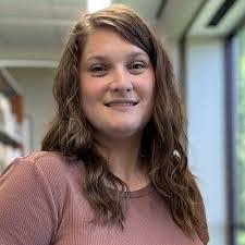 Ashley Shull's Instagram, Twitter & Facebook