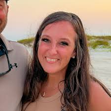 Jami Dunlap's Instagram, Twitter & Facebook