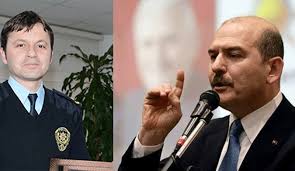 Hakan çalişkan 1985 yılında i̇zmir'de doğmuştur. Etiketler