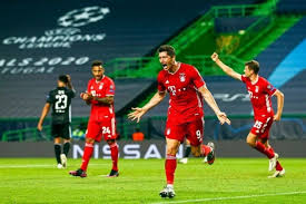 يسعى بايرن ميونيخ لتعويض خسارته من أجل التأهل لنصف نهائي دوري أبطال أوروبا ولهذا يريد الفوز بهدفين أو بنتيجة البث المباشر لمباراة باريس سان جيرمان وبايرن ميونخ. Ø§Ù„Ù…Ø´Ù‡Ø¯ Ø§Ù„Ø¹Ø±Ø¨ÙŠ Ù†Ø¬ÙˆÙ… Ø¨Ø§ÙŠØ±Ù† Ù…ÙŠÙˆÙ†ÙŠØ® ÙŠØ­Ø«ÙˆÙ† Ø§Ù„ÙØ±ÙŠÙ‚ Ø¹Ù„Ù‰ Ø§Ù„ØªØªÙˆÙŠØ¬ Ø¨Ø¯ÙˆØ±ÙŠ Ø§Ù„Ø£Ø¨Ø·Ø§Ù„