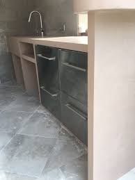B Cc Cuisine D Ete Exterieure En Beton Cire Couleur Cappuccino Ma S Cuisine Beton Beton Cire Cuisine Exterieur