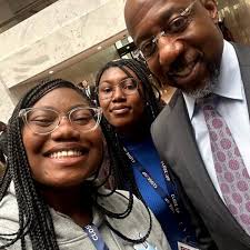 Thanks to your support, DEF was able to provide more than $10,000 in  scholarships for this year's DHS CloseUp trip to Washington DC. Read more  about the CloseUp program from Kristen Embry,