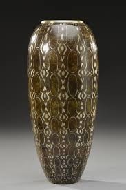 Jean Dunand 1877 1942 Rare Vase De Forme Ovoide A Col Annele En Dinanderie De Cuivre Martelee A Decor Geometri French Pottery Art Deco Period Unique Ceramics