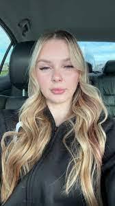 Bridgette Krause's Instagram, Twitter & Facebook