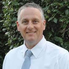 Herminia Marsh's Instagram, Twitter & Facebook