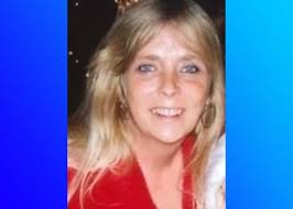 Mona Hendrix's Instagram, Twitter & Facebook