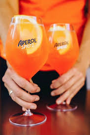 Pin By Roselyne Soto On Recipes Aperol Aperol Spritz Recipe Aperol Spritz