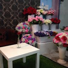 Kami juga menawarkan penghantaran terus kepada pelanggan dengan kos penghantaran tambahan. Photos At Kedai Bunga Petals2u Now Closed Shah Alam 7 Tips From 21 Visitors