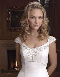 Wedding Bridal Hairstyles For Medium Hair My Bride Hairs Wedding Hairstyles For Medium Hair Medium Length Hair Styles Hair Down Styles