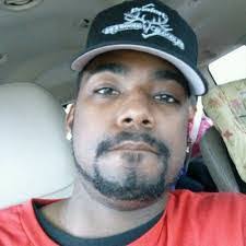 Darryl Peoples's Instagram, Twitter & Facebook