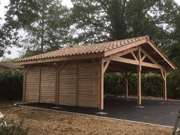 Structure 2 Pentes En Douglas Et Couverture Tuiles Terre Cuite Claire Voie Sur 1 Cote Pour 2 Voitures Autres Di Abri De Jardin Prefabrique Beton Prefabrique