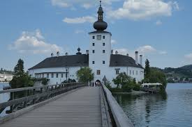 Am tag sind auch lokale. Gmunden Seeschloss Osterreich Kostenloses Foto Auf Pixabay