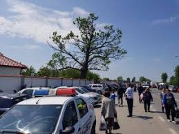 La manastirea ghighiu din judetul prahova, la mai putin de 5 km de municipiul ploiesti. Drum Manastirea Ghighiu Prahova Economica