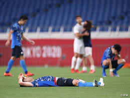 Đó là lần cuối bóng đá nam tại sea games không giới hạn độ tuổi. Iovkndecke3x M