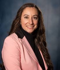 Tara Martens's Instagram, Twitter & Facebook