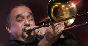 Débora Brum en diversos formatos