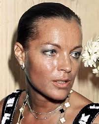 She was a singer in the pop group, ich troje, between 1996 and 2000. Gefallt 617 Mal 8 Kommentare Romy Romyestbelle Auf Instagram Romy Romyestbelle Icons Oldmovies Oldmovi In 2021 Romy Schneider Romy Alain Delon