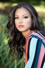 Chloe Malone's Instagram, Twitter & Facebook