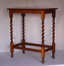 Vintage 1930s Oak Side Table Lamp Occasional Coffee Table Barley Twist Legs