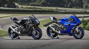 The yzf r1m is a powered by 998cc bs6 engine mated to a 6 is speed. 2020 Yamaha Yzf R1 And Yzf R1m Revealed Paultan Org