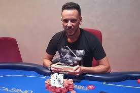 Essa foi à conclusão que o especialista cláudio coelho tirou ao finalizar pesquisa feita nos bairros mais movimentas rio de. Claudio Coelho Foi O Campeao Do Main Event Do Agadir Poker Festival 22k Pokernews