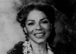 罗萨琳德·卡什介绍_图片_作品-猫眼电影