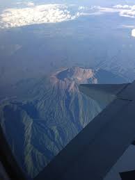 Gemuruh terdengar jelas sekitar pukul. Gunung Raung Wikipedia Bahasa Indonesia Ensiklopedia Bebas