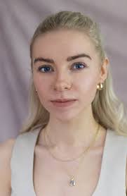 Emma Charnock (@emmacharnock01)