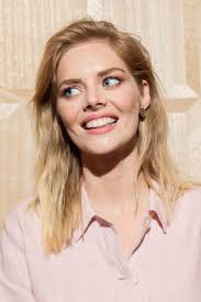 Ready Or Not Star Samara Weaving On Horror, Final Girls