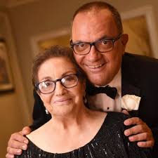 Decent restaurants close to UBS arena w parking