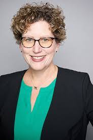 Beth Bayer's Instagram, Twitter & Facebook