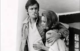 A 81 Ans Alain Delon Veut Boucler La Boucle Le Devoir
