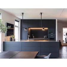 Unser Traumhaus 2019 2020 On Instagram Kuchenbeleuchtung Guten Abend Ihr Lieben Hattet Ihr Bis Je Kuche Schwarz Kuchendesign Modern Innenarchitektur Kuche