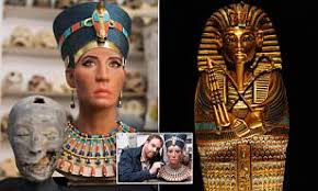 One of the most mysterious and powerful women in ancient egypt, nefertiti was queen alongside pharaoh akhenaten from 1353 to 1336 b.c. Face Of Queen Nefertiti Brought To Life With 3d Scans Daily Mail Online