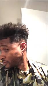 Atlanta r&b crooner usher decided to switch it up for 2019, debuting a new look for his fans via instagram. Usher Hilariously Styles Hair In A Perm For Rat Pack Themed Party People Com
