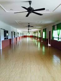 Rumah panjang atau rumah panjang adalah jenis bangunan satu kamar panjang dan sempit secara proporsional yang dibangun oleh di sarawak, kelompok suku yang dominan adalah dayak. Sarawak Edition Cantik Dan Menarik Rumah Panjang Moden Facebook