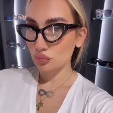 New Authentic Gucci Clear Photocromatic Cat Eye Ladies Sunglasses GG1083…