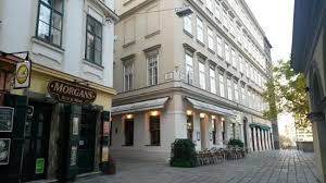Bermuda Triangle Vienna 2020 All You Need To Know Before You Go With Photos Vienna Austria Tripadvisor