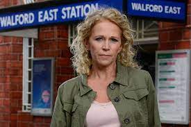 Growing up, lisa was influenced by artists such as sade, billie holiday, stevie nicks, roberta flack and kate bush. Eastenders Favourites Were Real Life Power Couple As Well As On Screen Lovers Aktuelle Boulevard Nachrichten Und Fotogalerien Zu Stars Sternchen