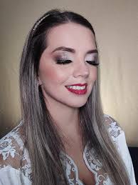 Who are the best makeup artists and hair stylists in Waitsburg?