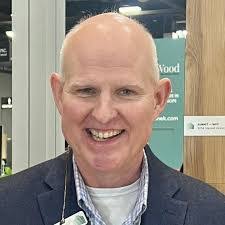 Nikki Morin's Instagram, Twitter & Facebook