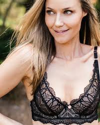 Kerry McGregor (@kerry.mcgregor) • Instagram photos and videos